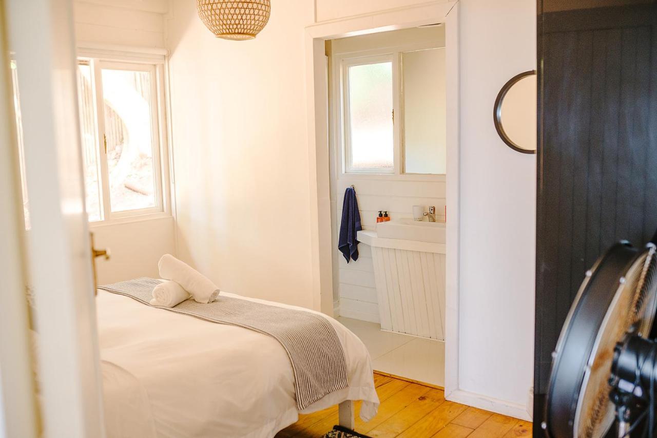10i Mimosa Jeffreys Bay